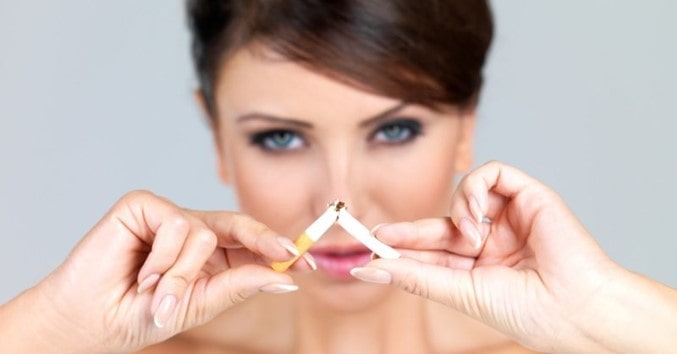 عوارض و خطرات جراحی بینی برای افراد سیگاری